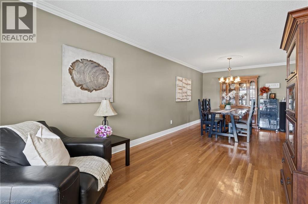 Photo of 3974 MIDHURST Lane