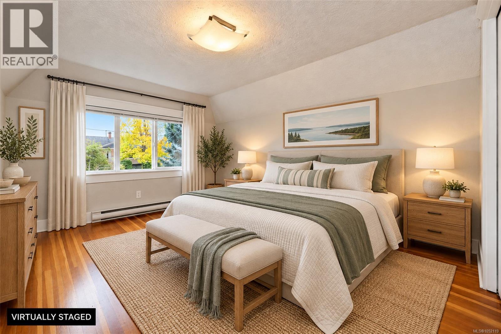 2834 Wyndeatt Ave - 24