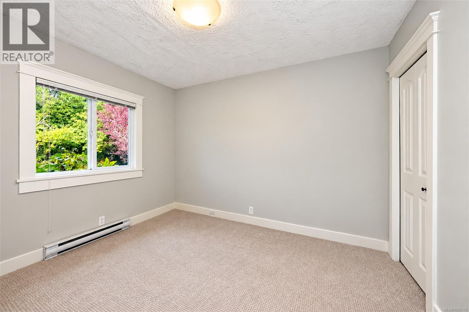 2834 Wyndeatt Ave - 26