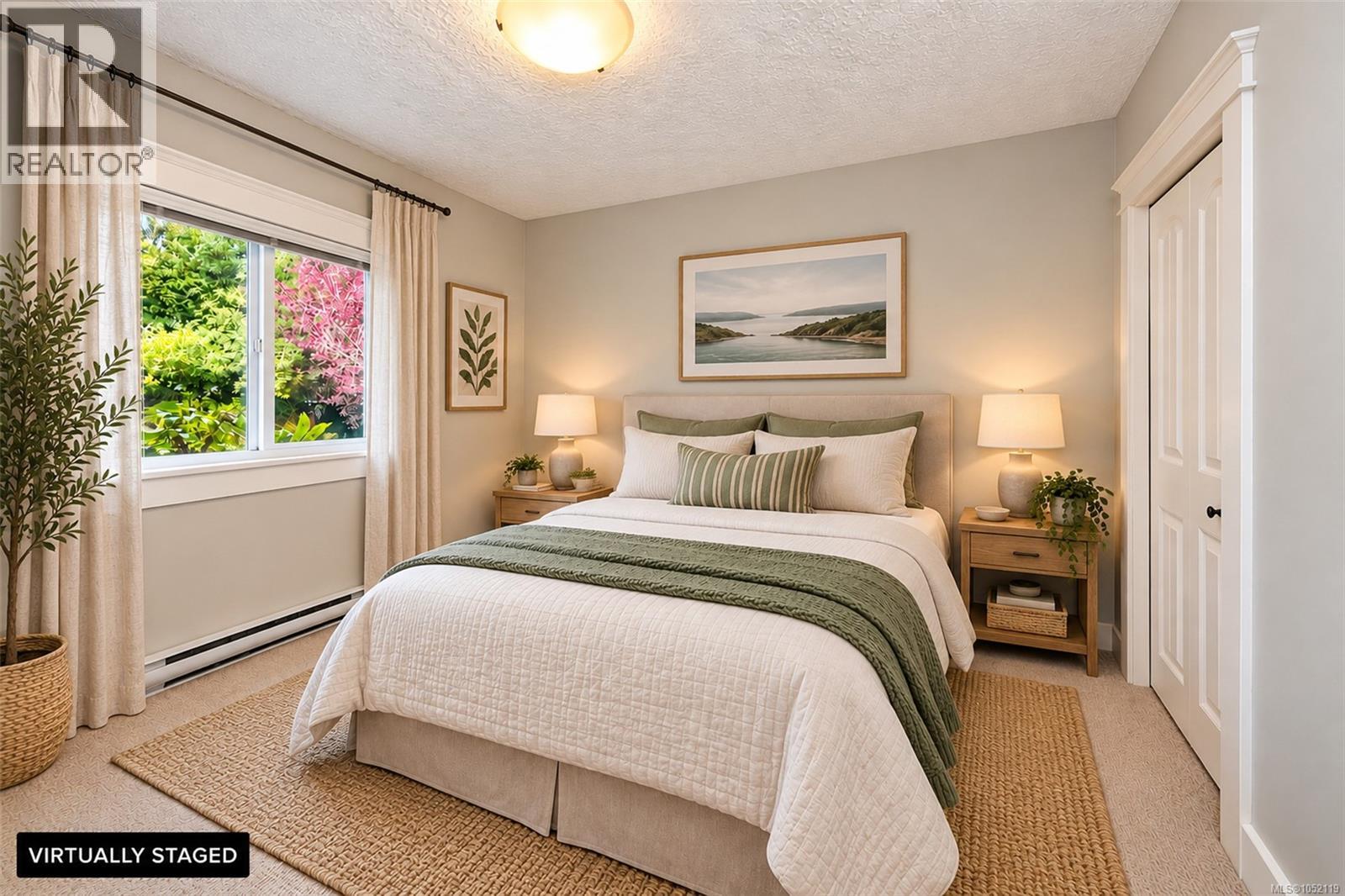 2834 Wyndeatt Ave - 27