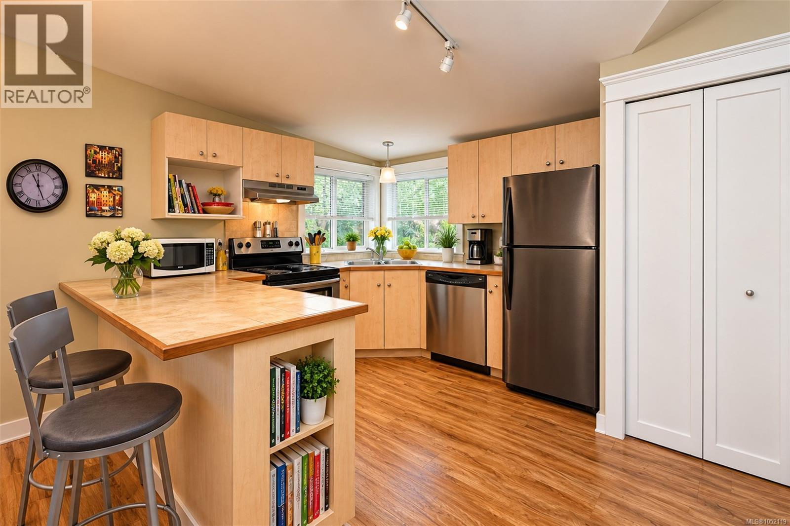 2834 Wyndeatt Ave - 44