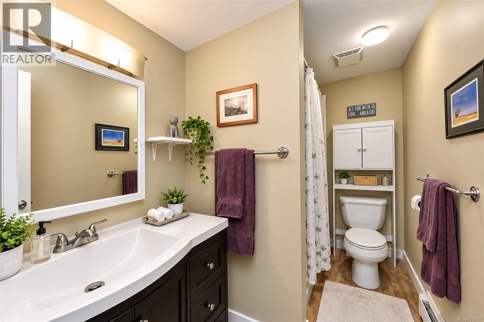 2834 Wyndeatt Ave - 51