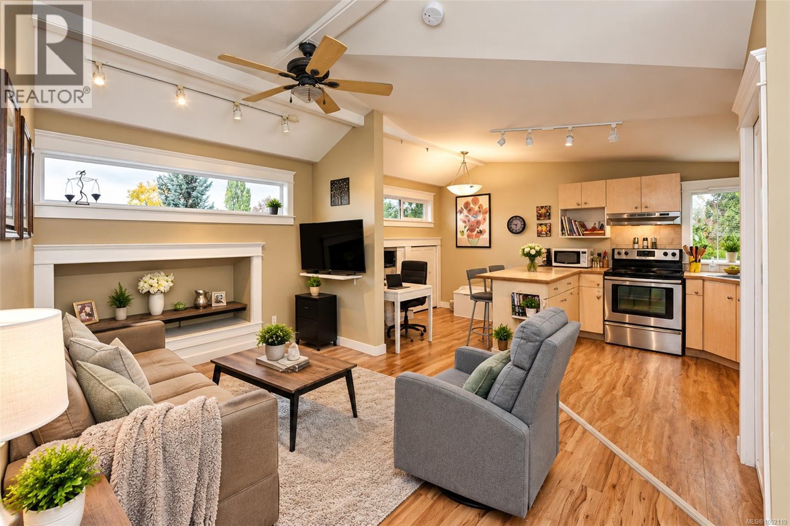 2834 Wyndeatt Ave - 48