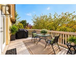 2834 Wyndeatt Ave, Saanich, BC V9A2L8 Photo 55