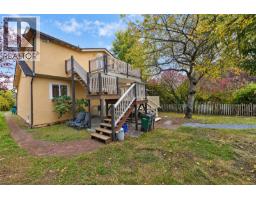 2834 Wyndeatt Ave, Saanich, BC V9A2L8 Photo 56