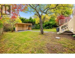 2834 Wyndeatt Ave, Saanich, BC V9A2L8 Photo 59