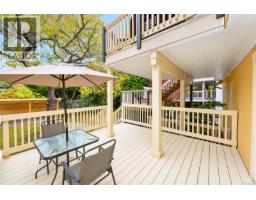2834 Wyndeatt Ave, Saanich, BC V9A2L8 Photo 41
