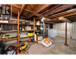 2834 Wyndeatt Ave, Saanich, BC V9A2L8 Photo 65