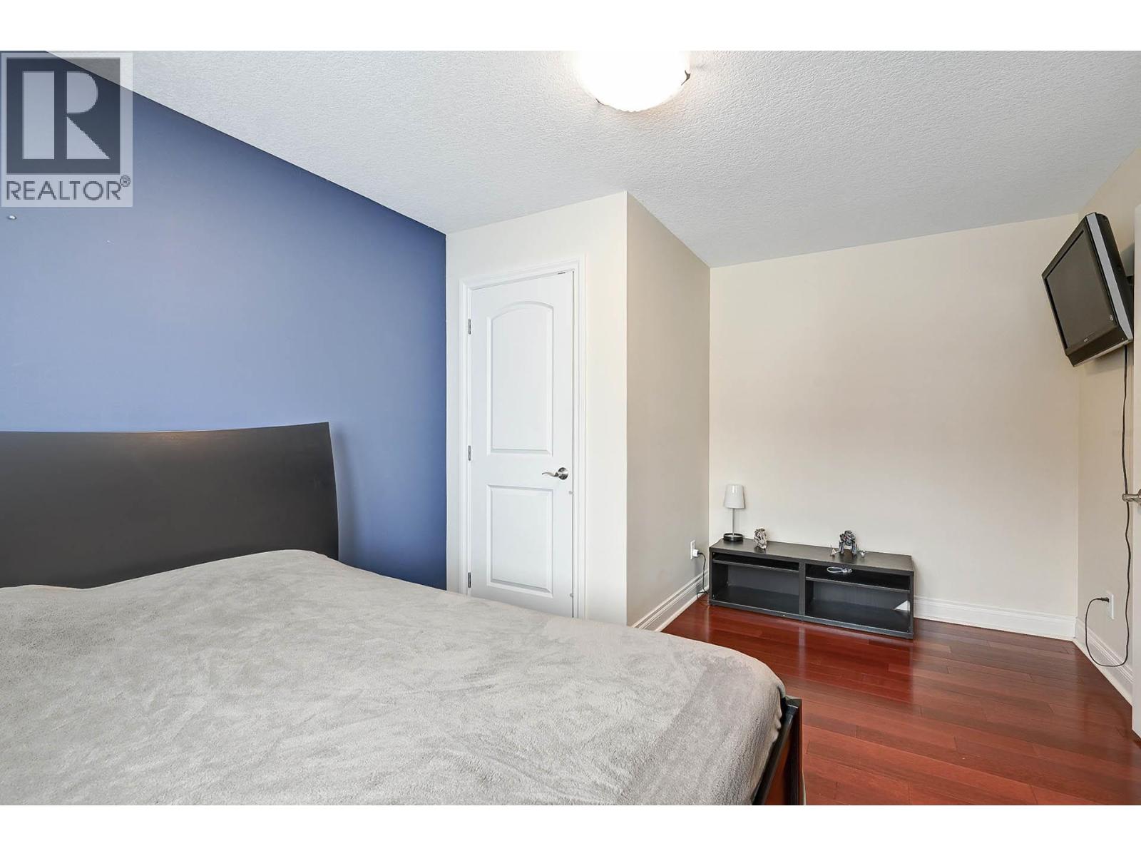 422 AZURE Place - 37