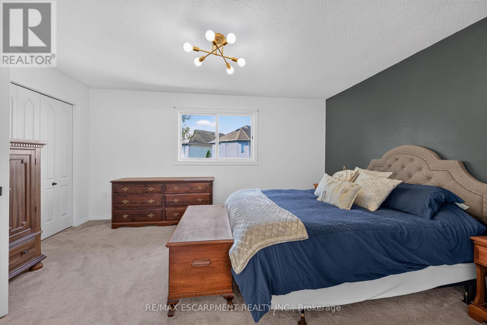 37 Glenhollow Drive, Hamilton, ON photo 19