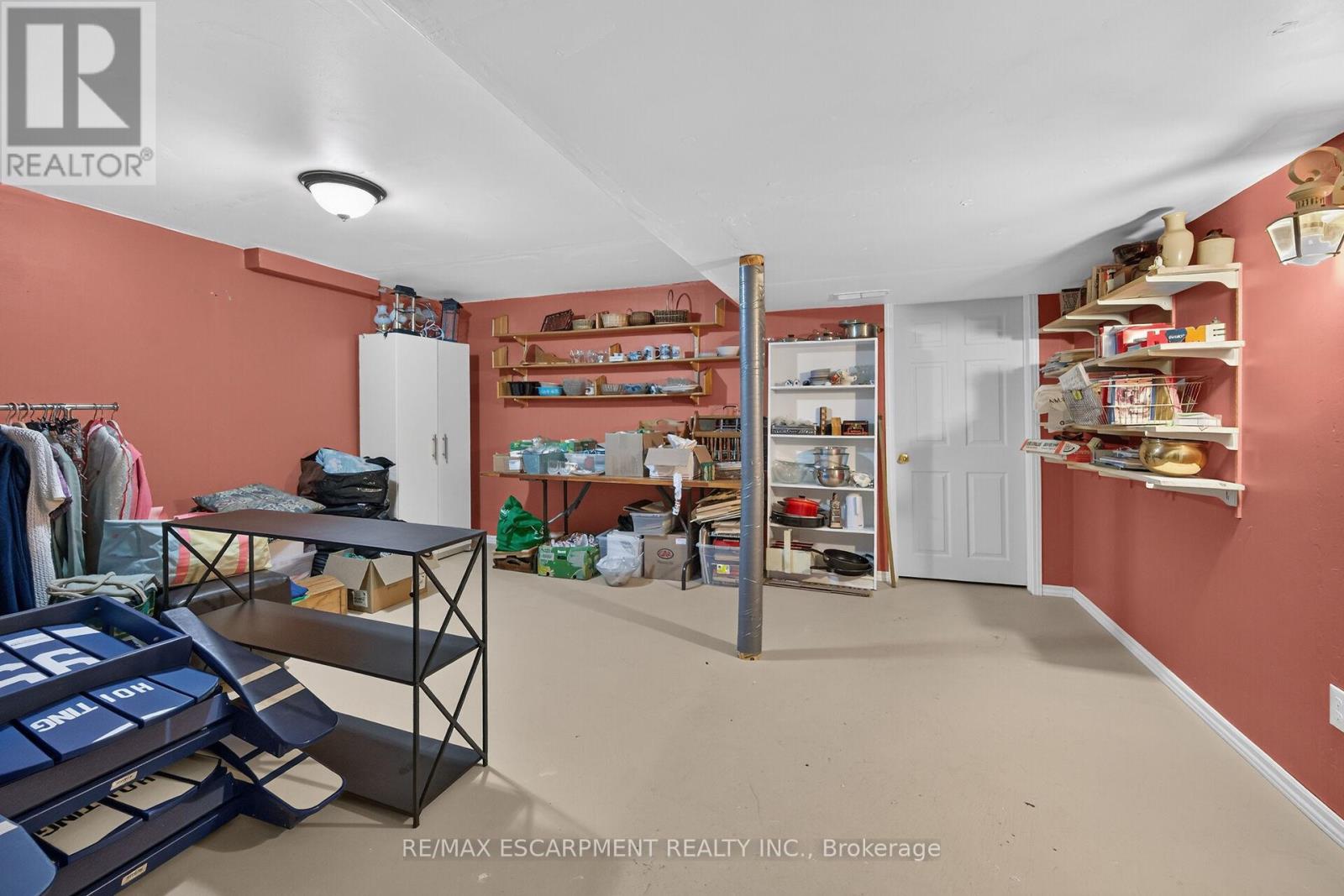 37 Glenhollow Drive, Hamilton, ON photo 36