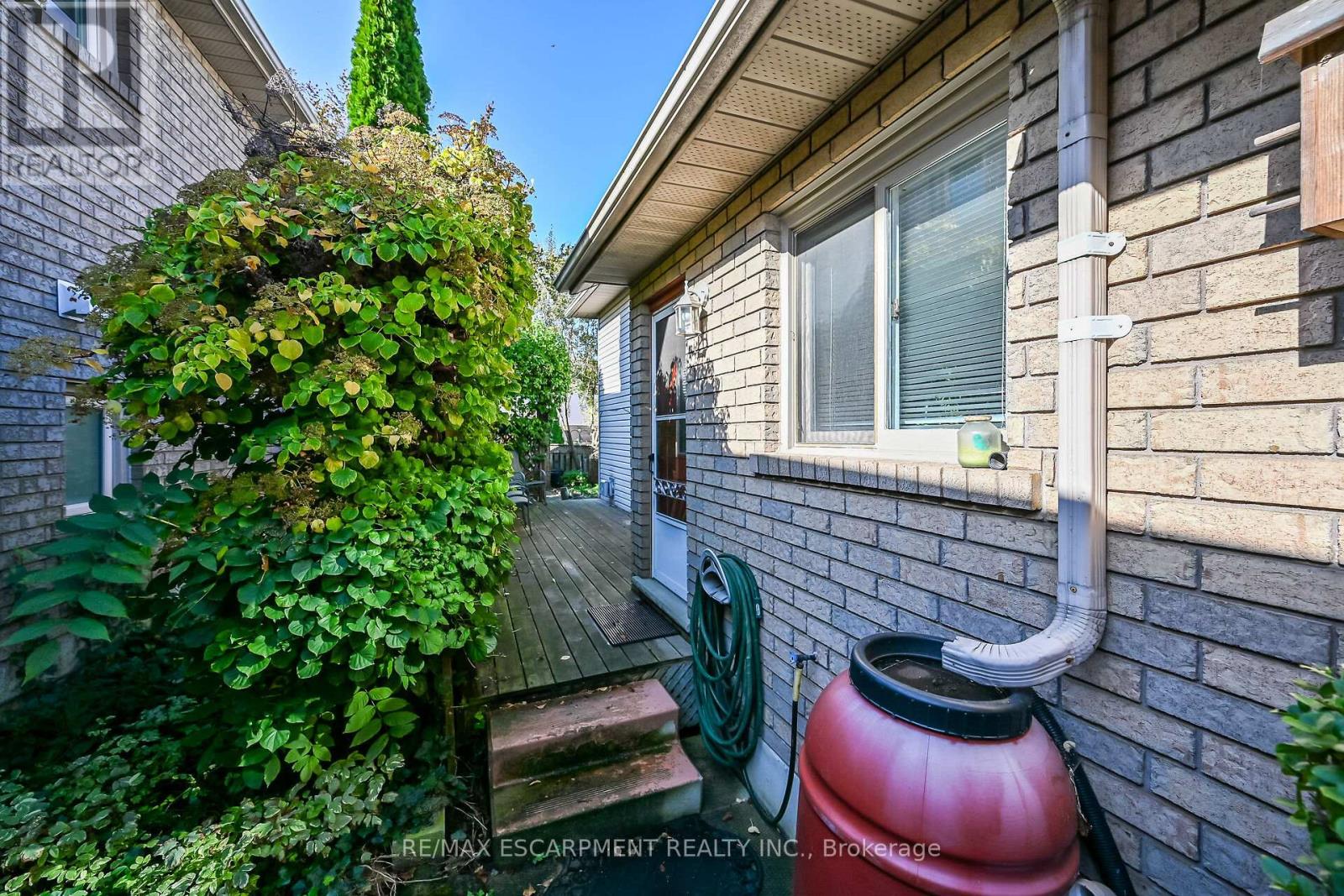 37 Glenhollow Drive, Hamilton, ON photo 39