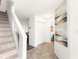 35 Lark Ridge Way, Winnipeg, MB R3Y0V4 Photo 8