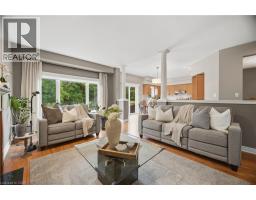 Family room - 84 Meadowbank Drive, Hamilton, ON L9B2Y1 Photo 13