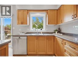 84 Meadowbank Drive, Hamilton, ON L9B2Y1 Photo 19