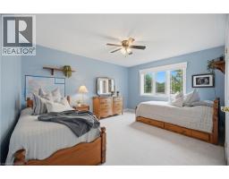 84 Meadowbank Drive, Hamilton, ON L9B2Y1 Photo 32