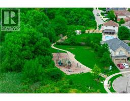 84 Meadowbank Drive, Hamilton, ON L9B2Y1 Photo 49