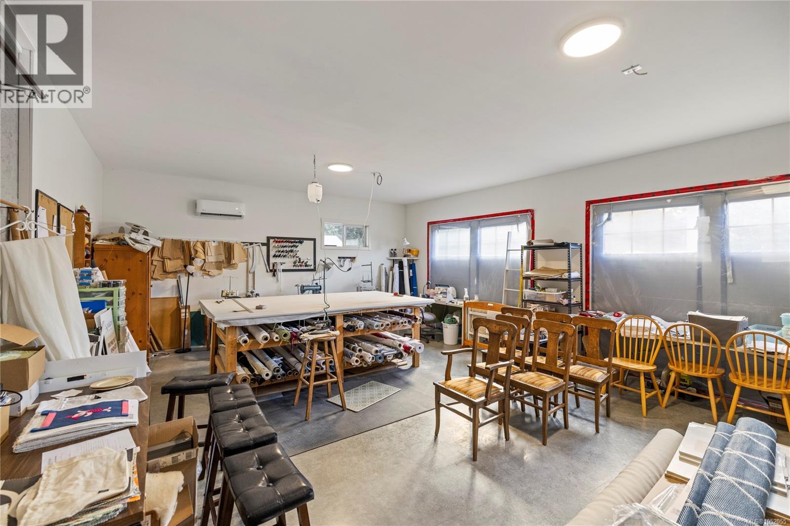 117 Clarke Rd - 50