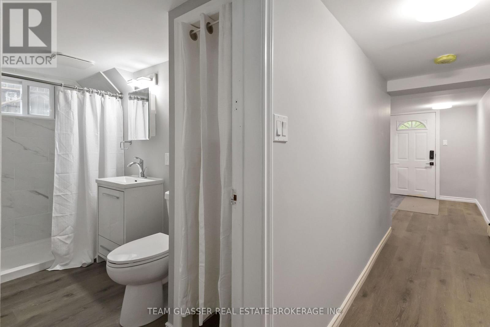 378 Grey Street — photo 15