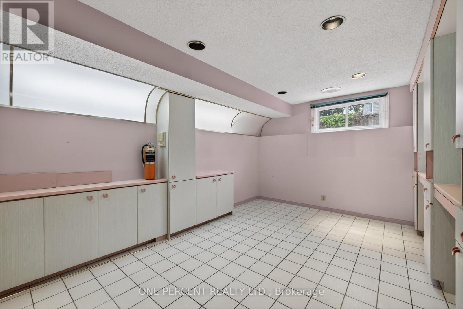 6343 Mattice Avenue — photo 37