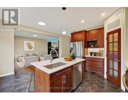 816 Azure Street, Ottawa, ON K4A0T7 Photo 11