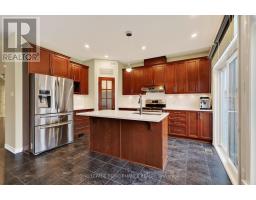 816 Azure Street, Ottawa, ON K4A0T7 Photo 12