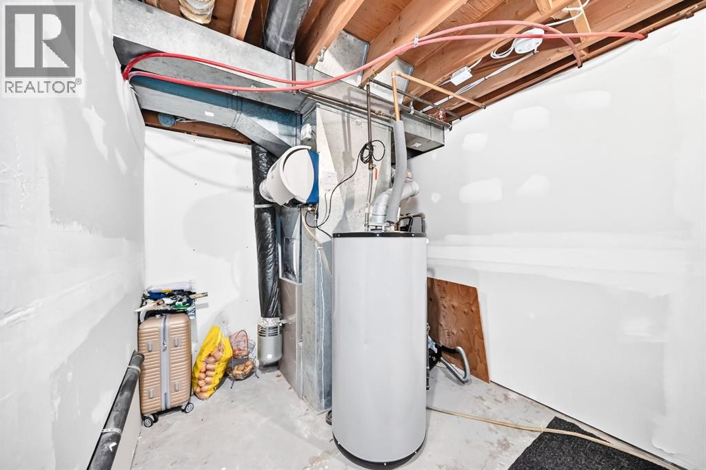 135 Whiteview Close NE - photo 41