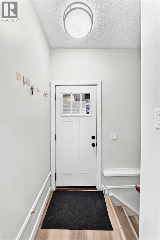 135 Whiteview Close NE - photo 25