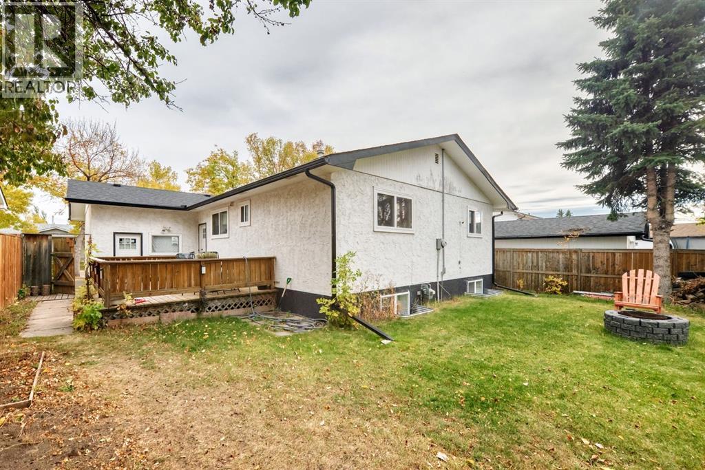 135 Whiteview Close NE - photo 48