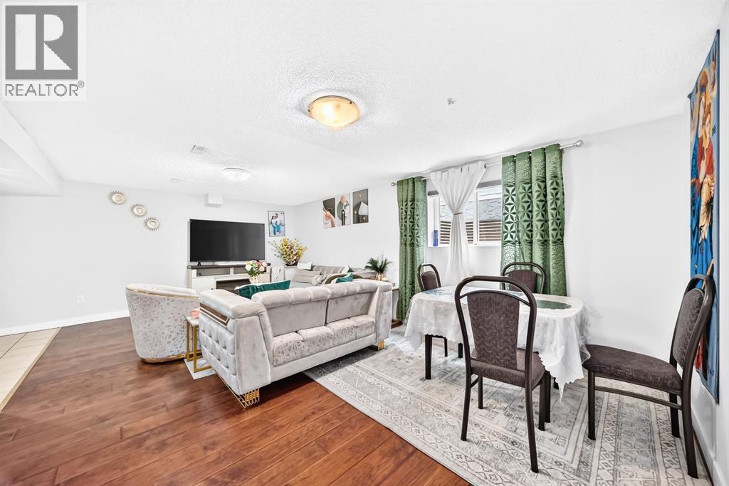 135 Whiteview Close NE - photo 33