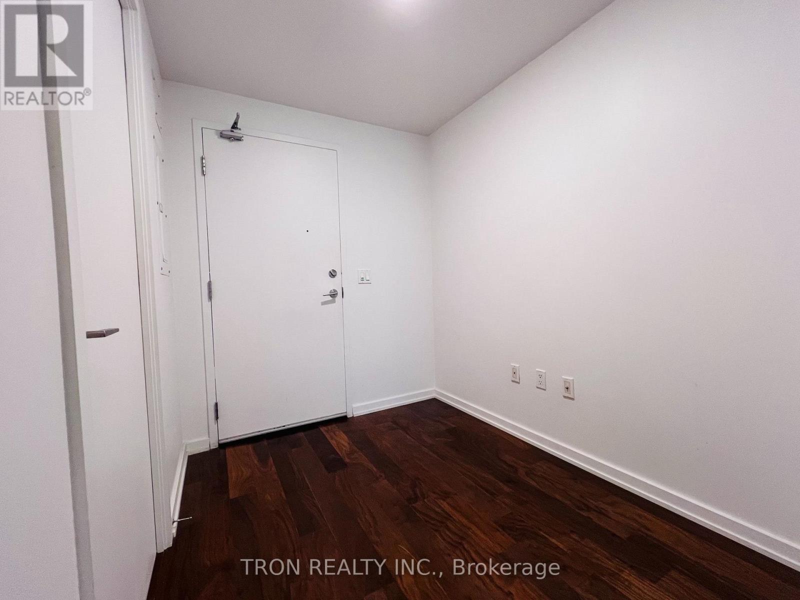 526- 47 Lower River Street, Toronto, ON photo 3