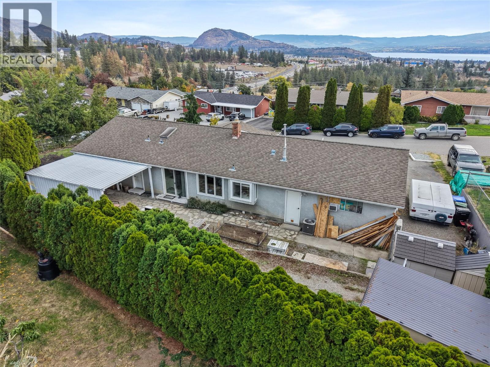  3772 Glenway Road, West Kelowna