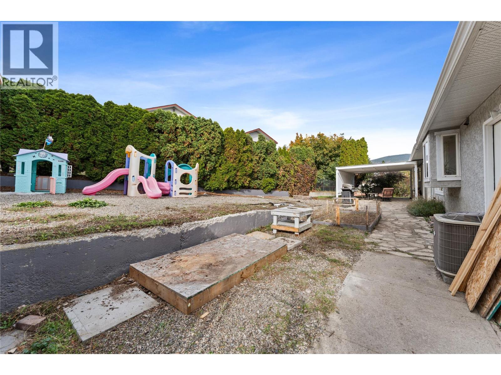  3772 Glenway Road, West Kelowna