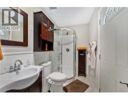 3772 Glenway Road, West Kelowna, BC V4T1E3 Photo 20