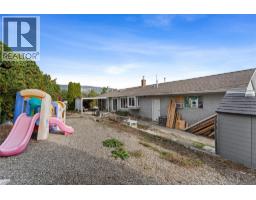 3772 Glenway Road, West Kelowna, BC V4T1E3 Photo 28