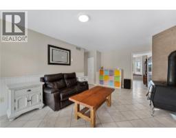 Primary Bedroom - 3772 Glenway Road, West Kelowna, BC V4T1E3 Photo 8