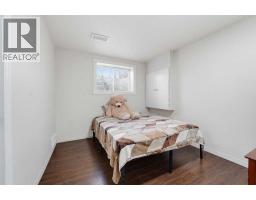 32 Los Alamos Crescent NE - photo 18
