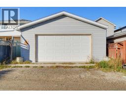 32 Los Alamos Crescent NE - photo 31
