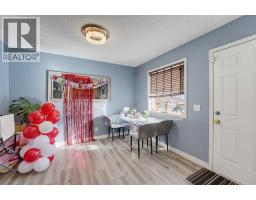 32 Los Alamos Crescent NE - photo 8