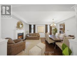 Great room - 62 Ocean Ridge Drive, Brampton, ON L6R3L3 Photo 8