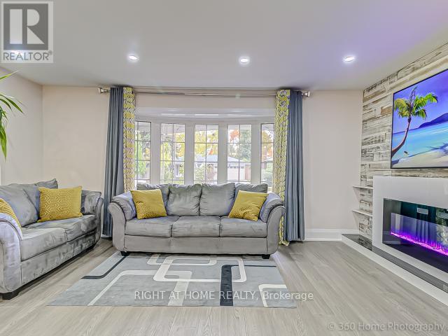 1179 Queens Avenue, Oakville, ON photo 5