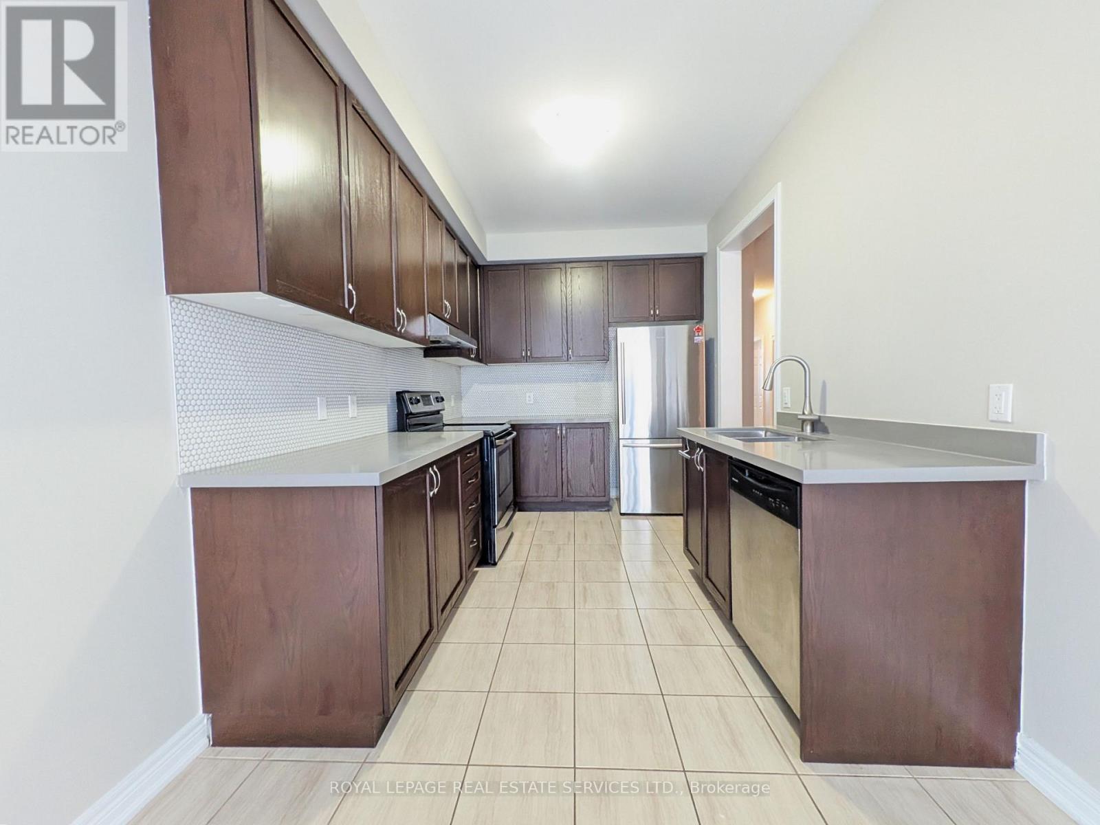 39 VEZNA CRESCENT, Brampton (Credit Valley) — photo 9