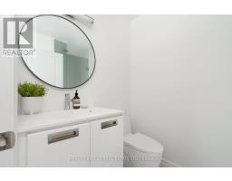 715 - 20 Gothic Avenue, Toronto, ON M6P1T5 Photo 12