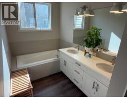 31 Hotchkiss Avenue SE - photo 32