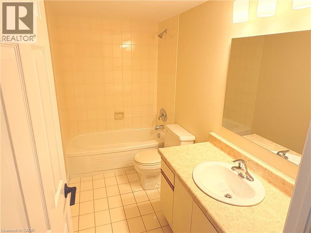 150 Wilson Street West — photo 8