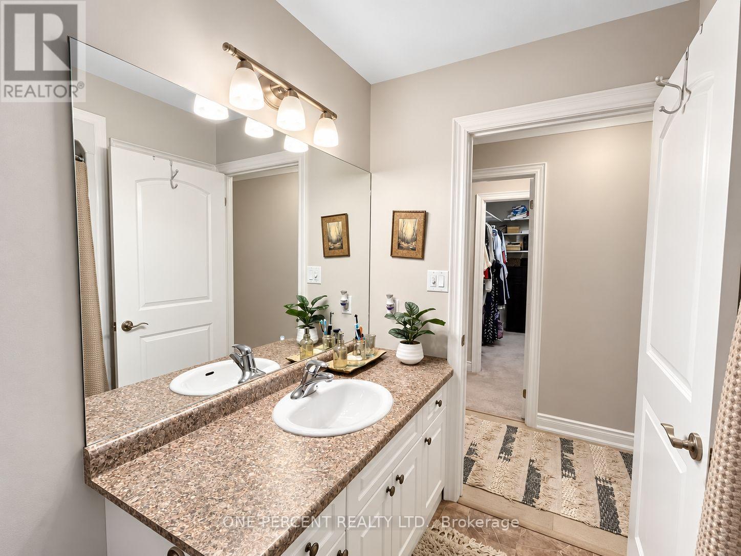 113- 10 B Kimberley Avenue, Bracebridge, ON photo 28