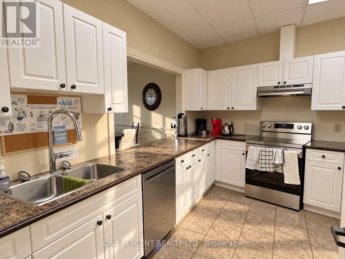 113- 10 B Kimberley Avenue, Bracebridge, ON photo 41