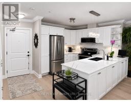 113 - 10 B Kimberley Avenue, Bracebridge, ON P1L0A6 Photo 10