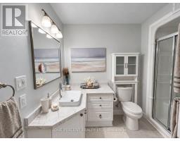 113 - 10 B Kimberley Avenue, Bracebridge, ON P1L0A6 Photo 22