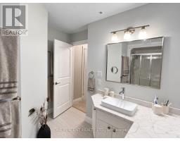 113 - 10 B Kimberley Avenue, Bracebridge, ON P1L0A6 Photo 24